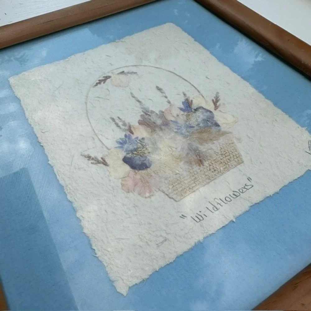 Vintage Signed Pressed Flower Art 1997 Wildflowers Cottagecore Framed 11x9